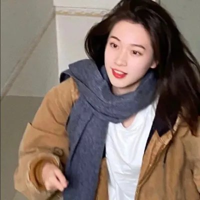 格纹衬衫